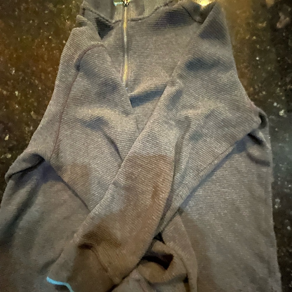 Robert Graham Pullover - image 2